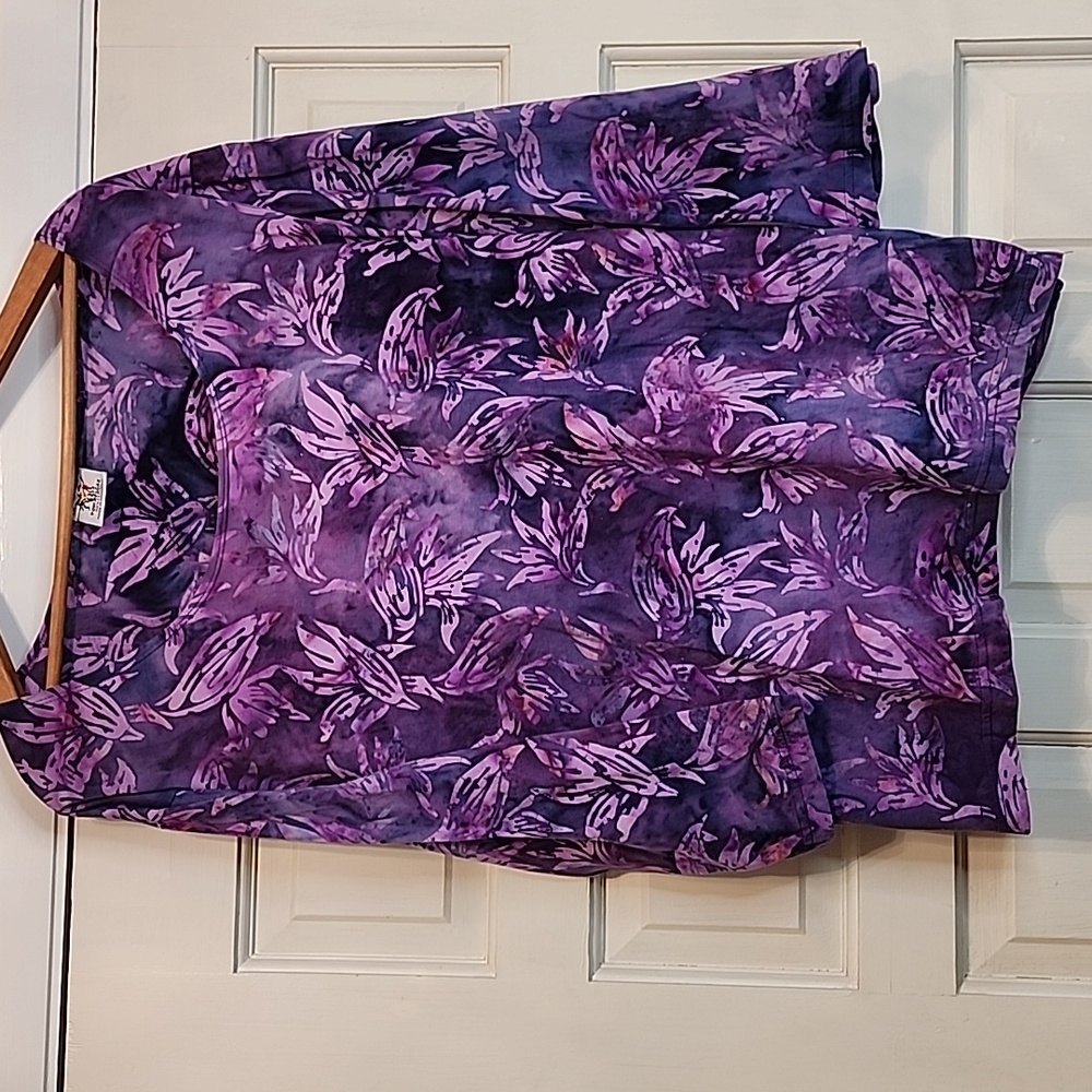 Rum Reggae Purple Hues Tie Dyed 3/4 Length Sleeve Shirt Scoop Neck Lightweight